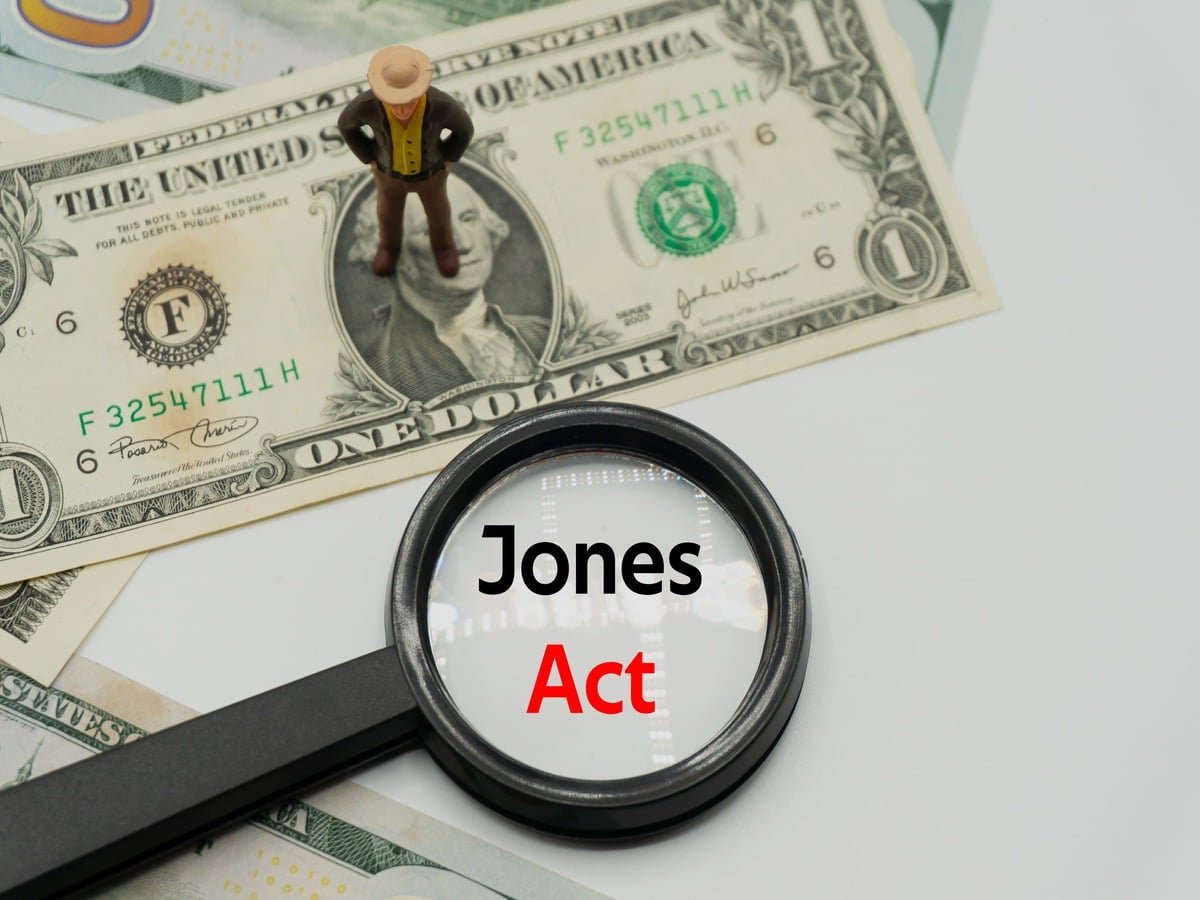 Navigating the Jones Act: Your Guide to Finding a Jones Act Legal Expert in Houston